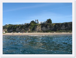 IMG_0479 * Pt. Dume beach from the water * 2048 x 1536 * (959KB)